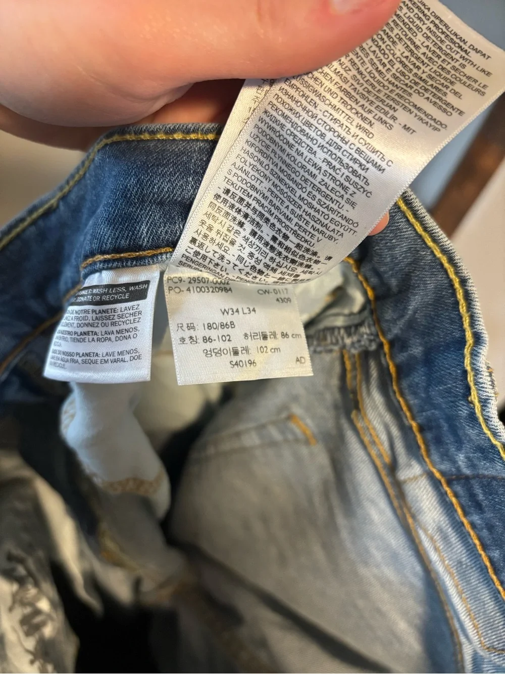 Levi's Men's 502 Regular Taper Jeans - 34x24